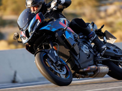 BMW M1000XR 2024: ¿qué accesorios son imprescindibles?