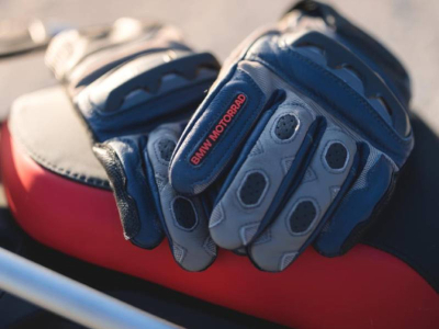 ¿Qué guantes de verano BMW deberías elegir en 2025? | Comparación Motorrad