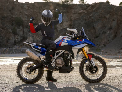 4 piezas esenciales del equipamiento BMW para el enduro en verano