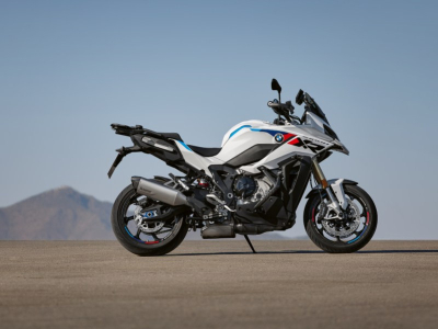 Nueva S1000XR 2024: ¿qué accesorios BMW están disponibles?